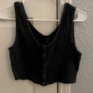 𝚋𝚕𝚊𝚌𝚔 𝚌𝚛𝚘𝚙𝚙𝚎𝚍 𝚝𝚊𝚗𝚔 𝚝𝚘𝚙 ♡︎